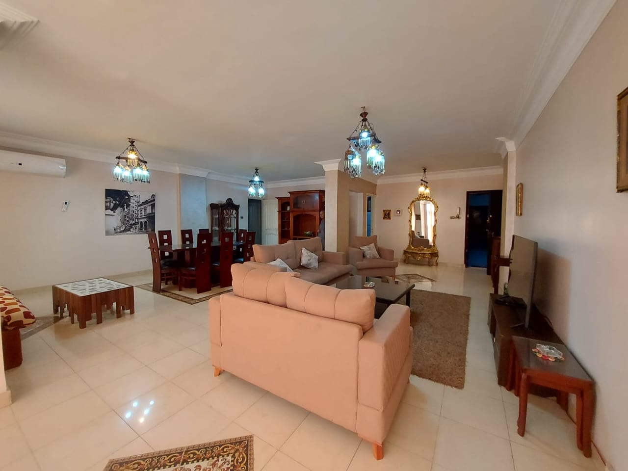 Bright 3BR Apartment with Balcony In Zamalek