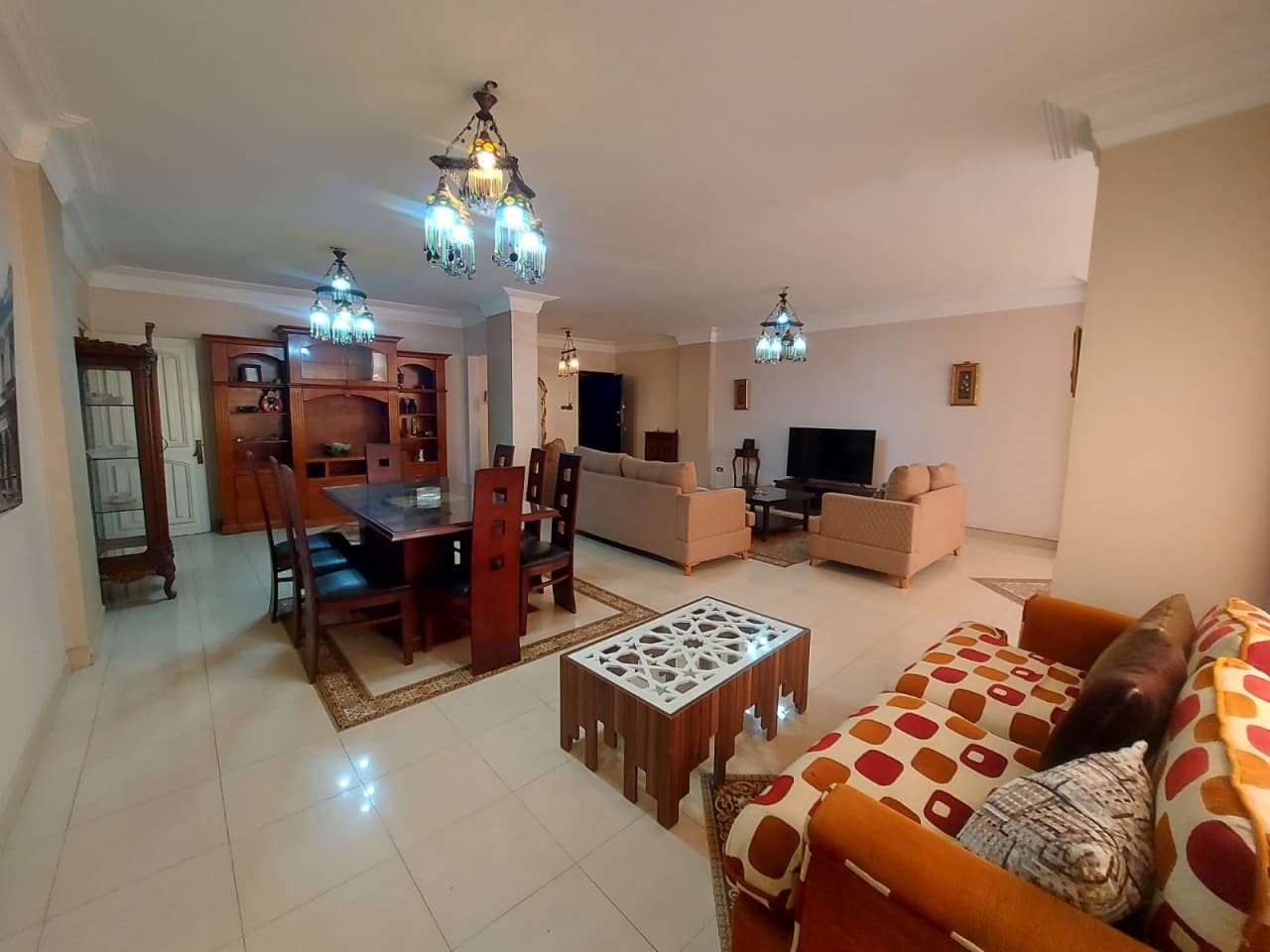 Bright 3BR Apartment with Balcony In Zamalek