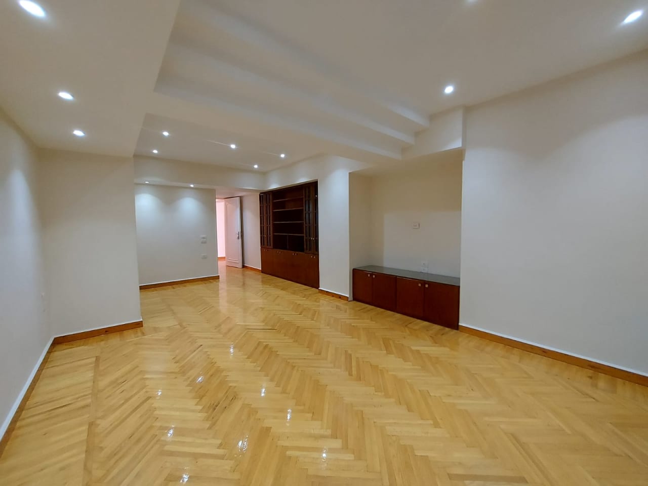 Bright 220 sqm Family Apartment In Zamalek