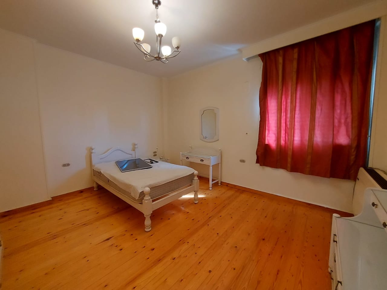 Modern 3BR Apartment with Balcony In Zamalek