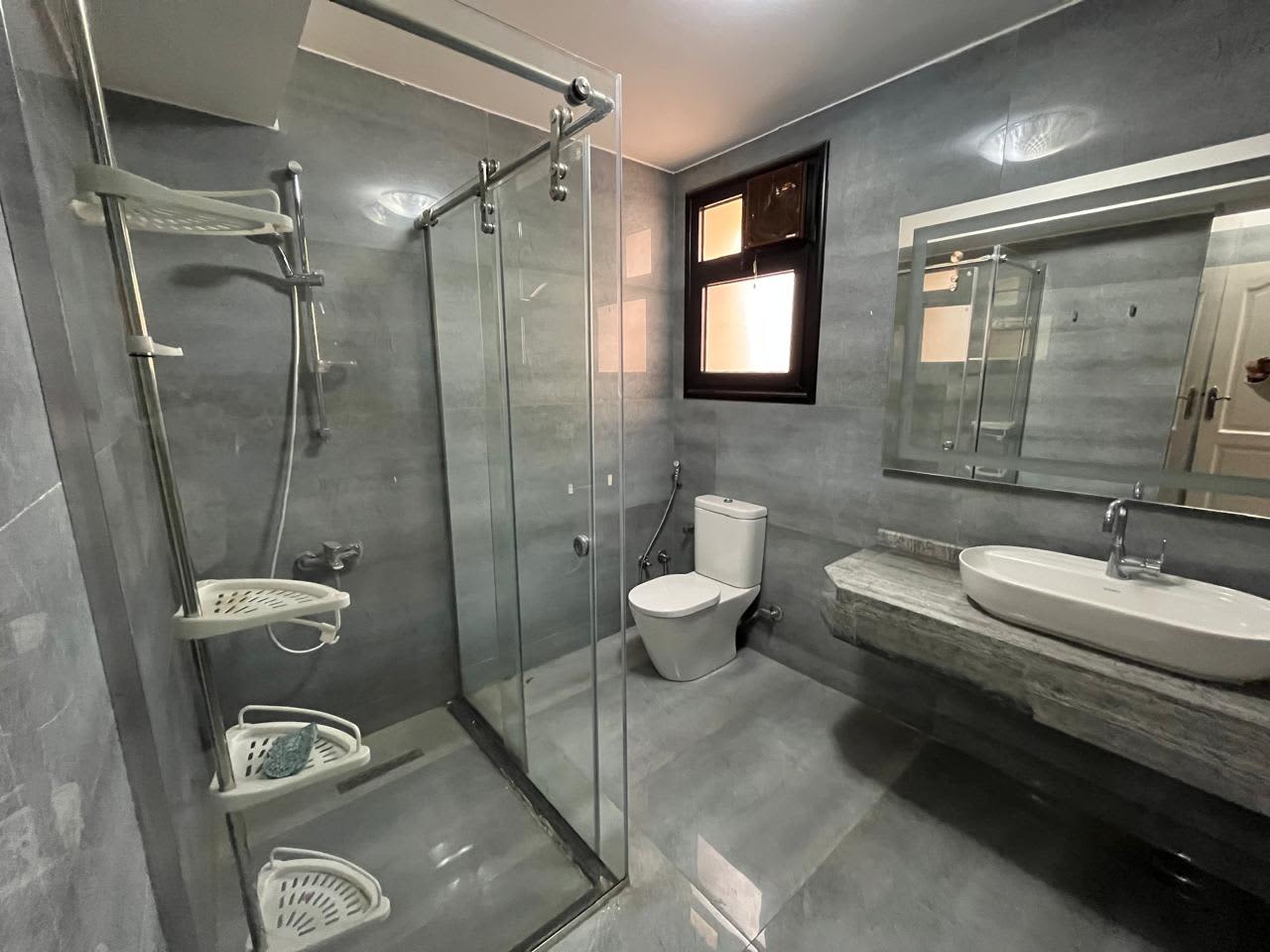 Spacious Administrative Office | 250 Sqm | Degla El Maadi