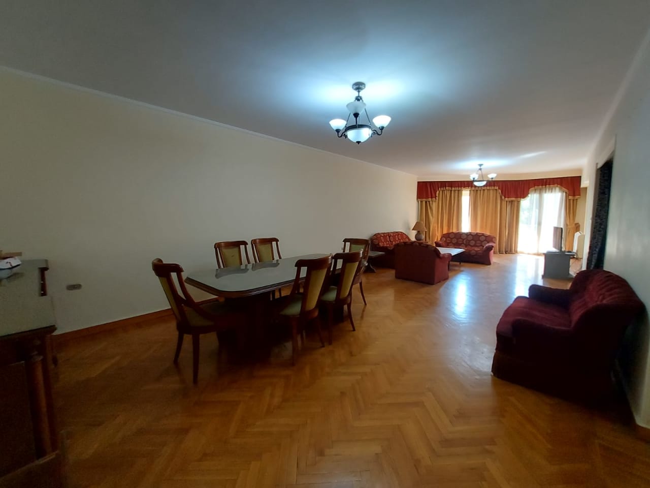 Well-Located Spacious Apartment In Zamalek