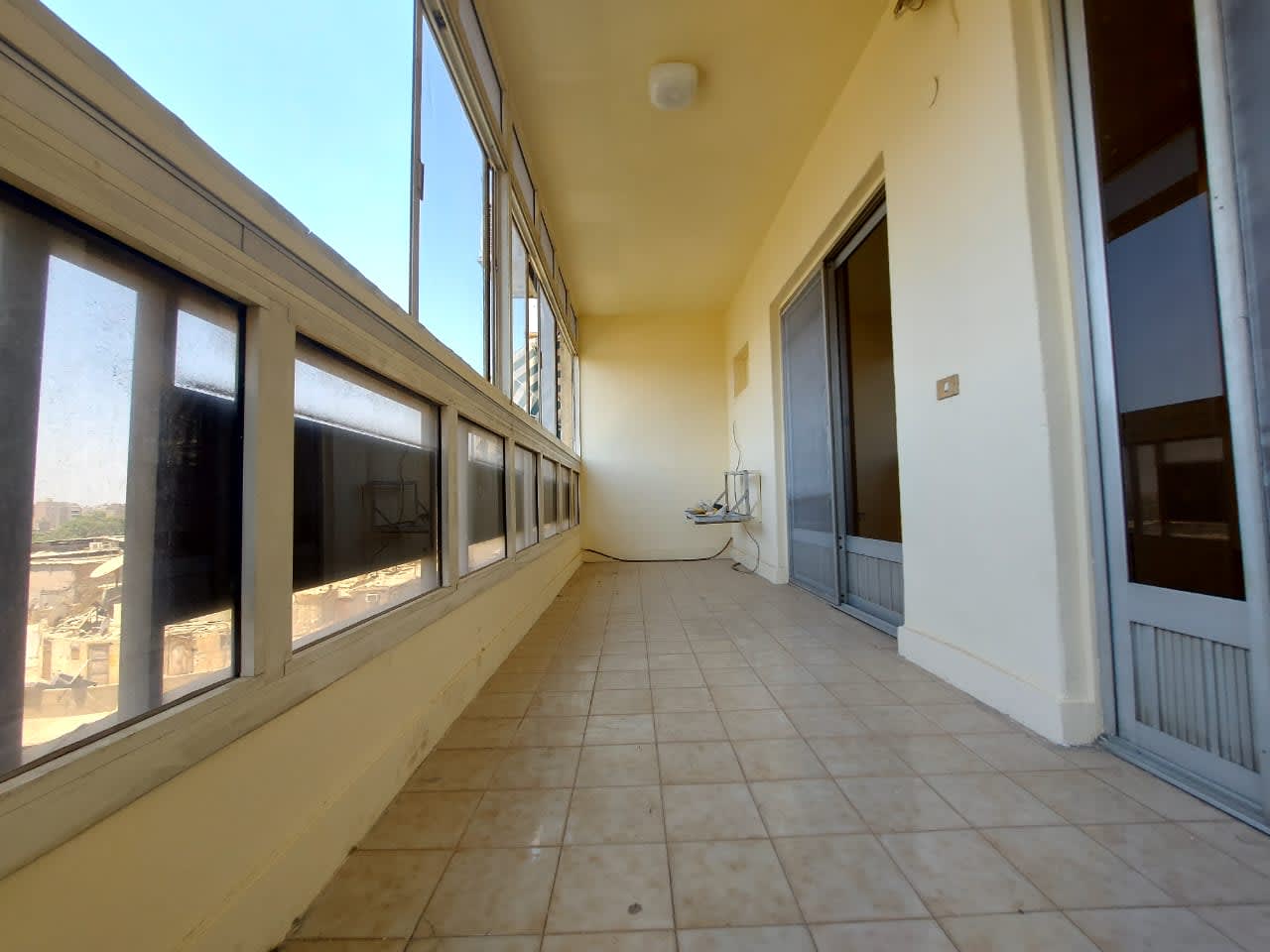 Bright 3BR Apartment in Prime Zamalek Location