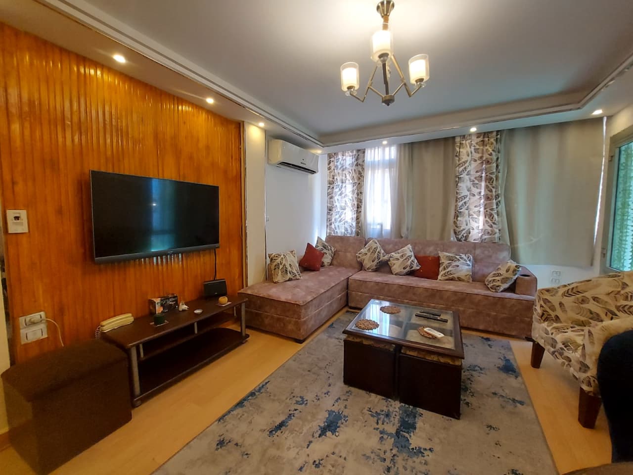 Cozy 1BR Apartment with Balcony View In Zamalek