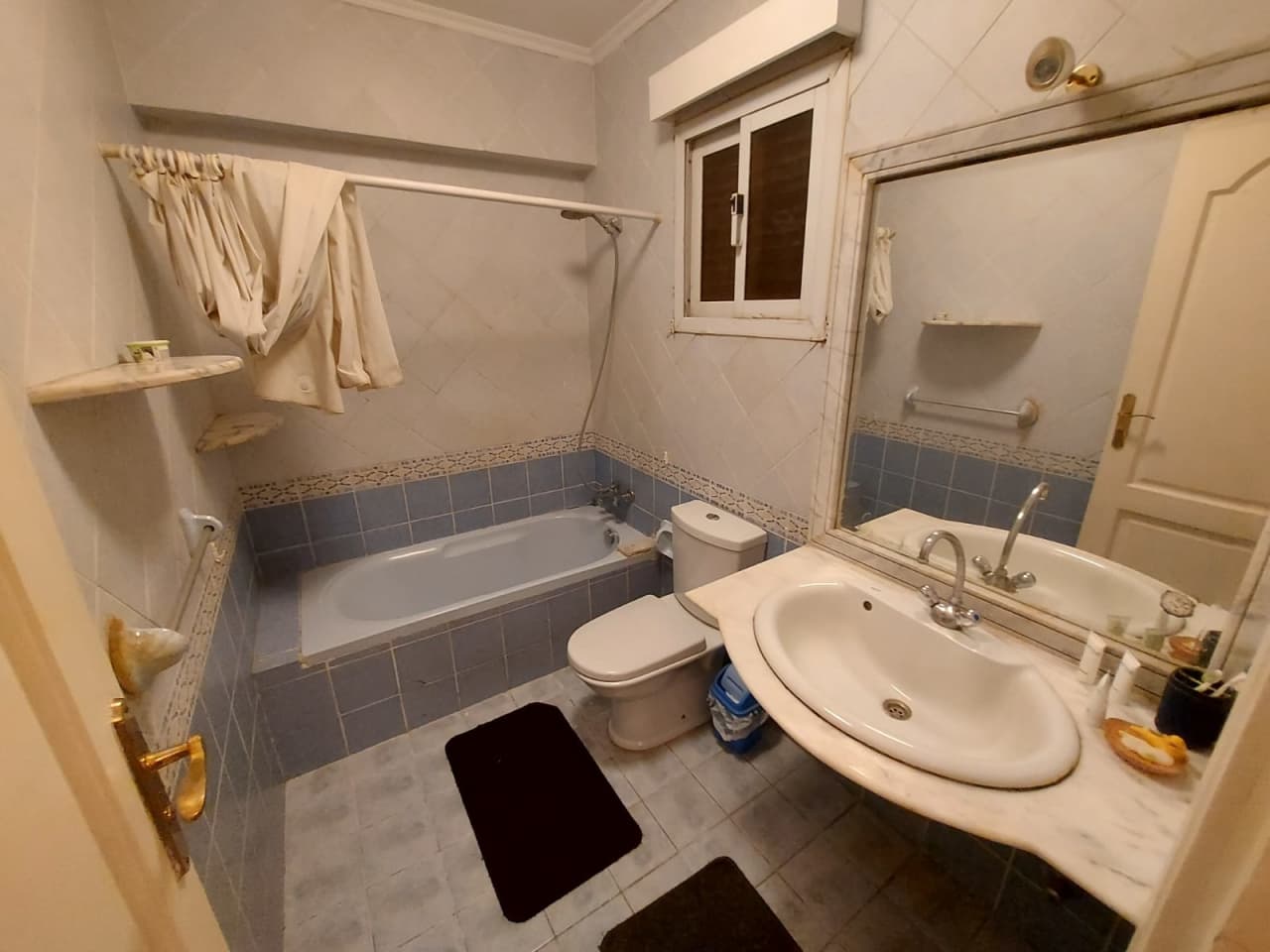 Turnkey Furnished Apartment with Cozy Interiors In Zamalek