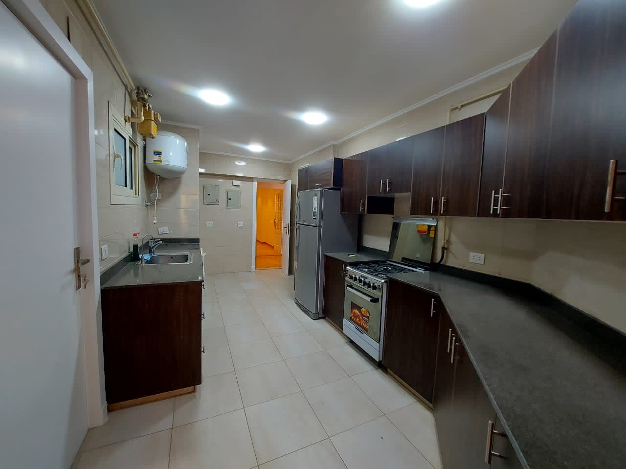 Bright 2BR Apartment with Green Views In Zamalek