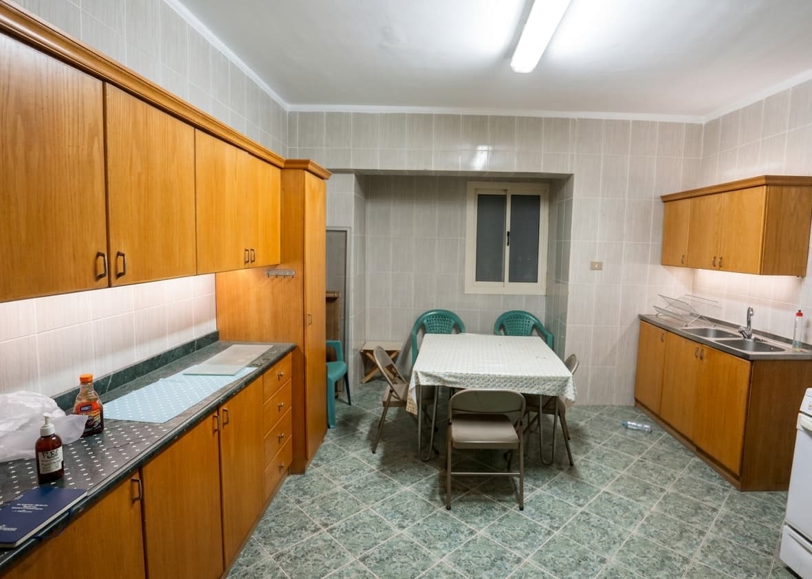Fully Furnished 3 BR Apartment in Maadi 