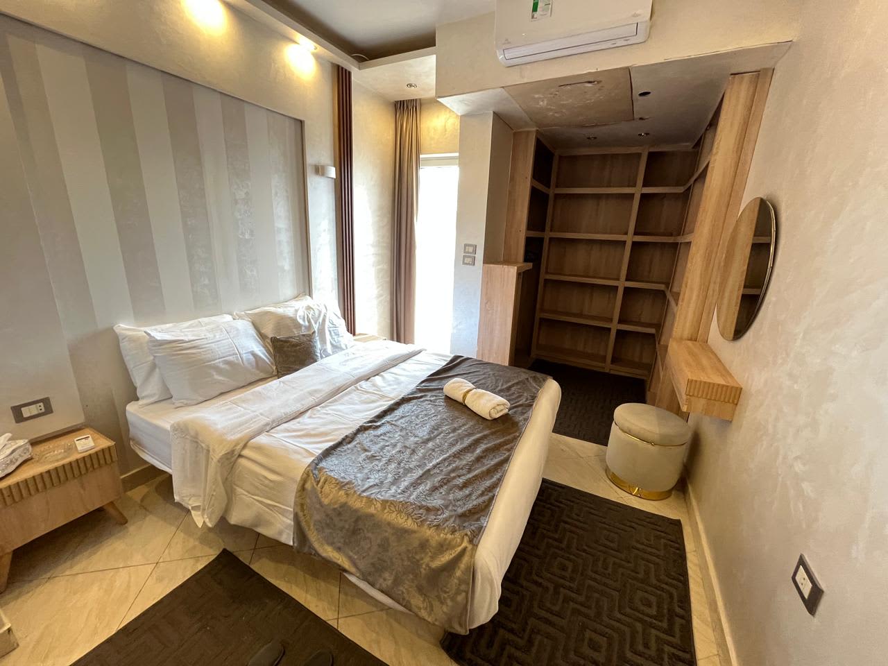 Prime 2BR Apartment in Zamalek - Serene Lifestyle
