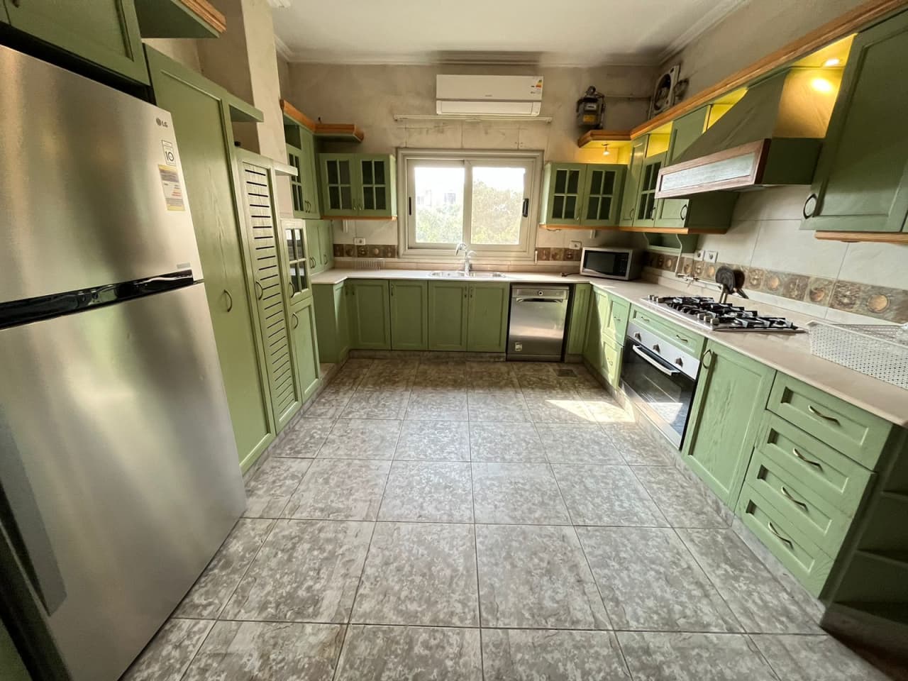 High-End 5BR Penthouse Duplex in Maadi in a Prime Location