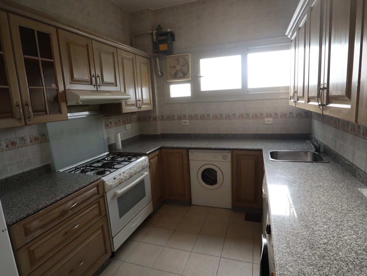 Bright & Modern Furnished Apartment For Rent in Degla Maadi.