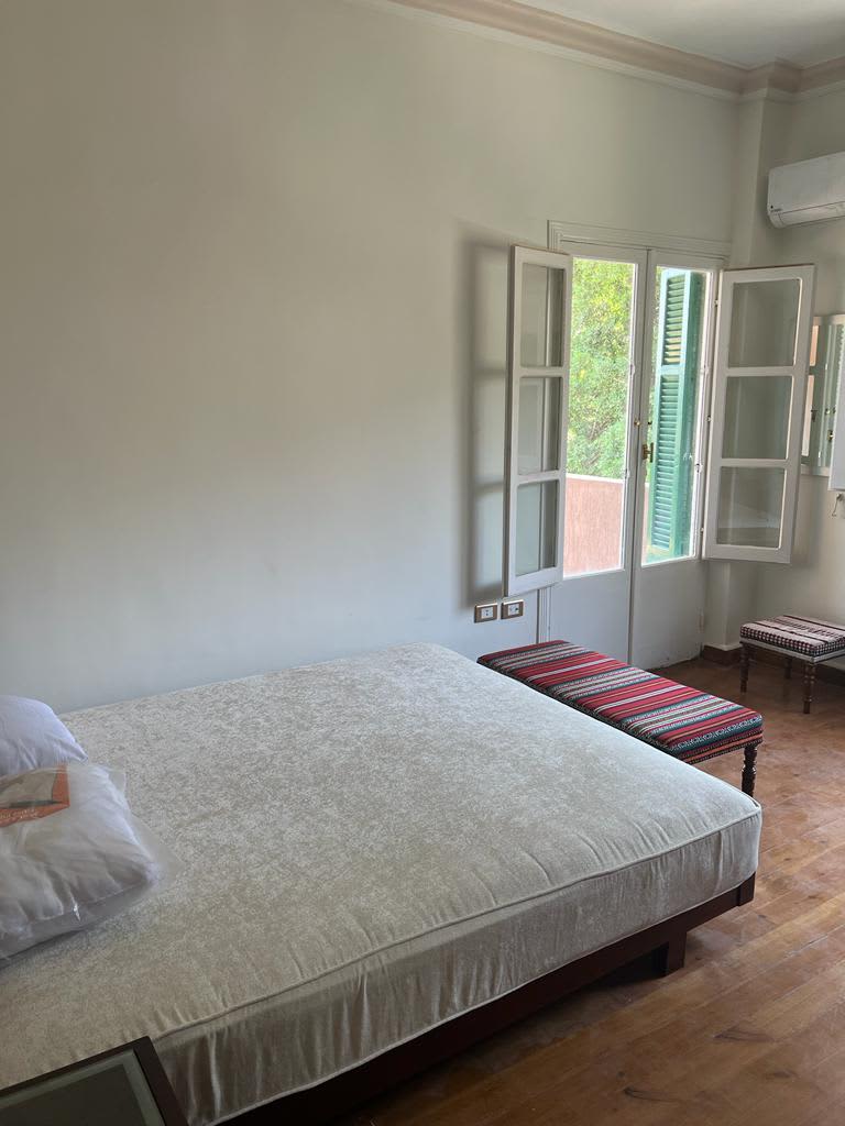 Comfortable Furnished Apartment in Serviced Maadi Sarayat