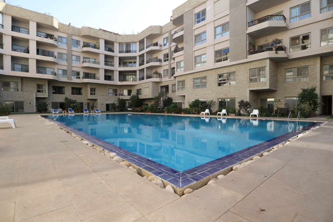 3 غرف نوم شقة للإيجار في Sarayat