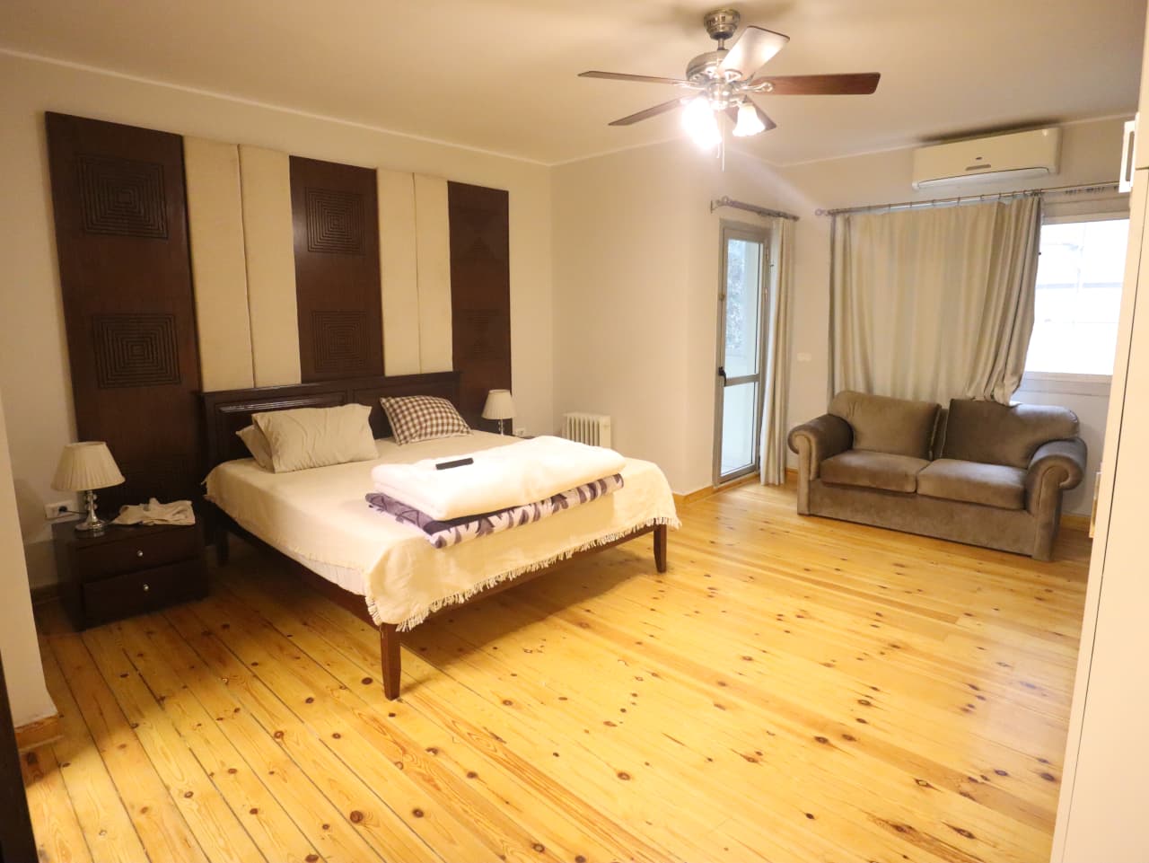 Comfortable Family Apartment in Exclusive Sarayat El Maadi Location.
