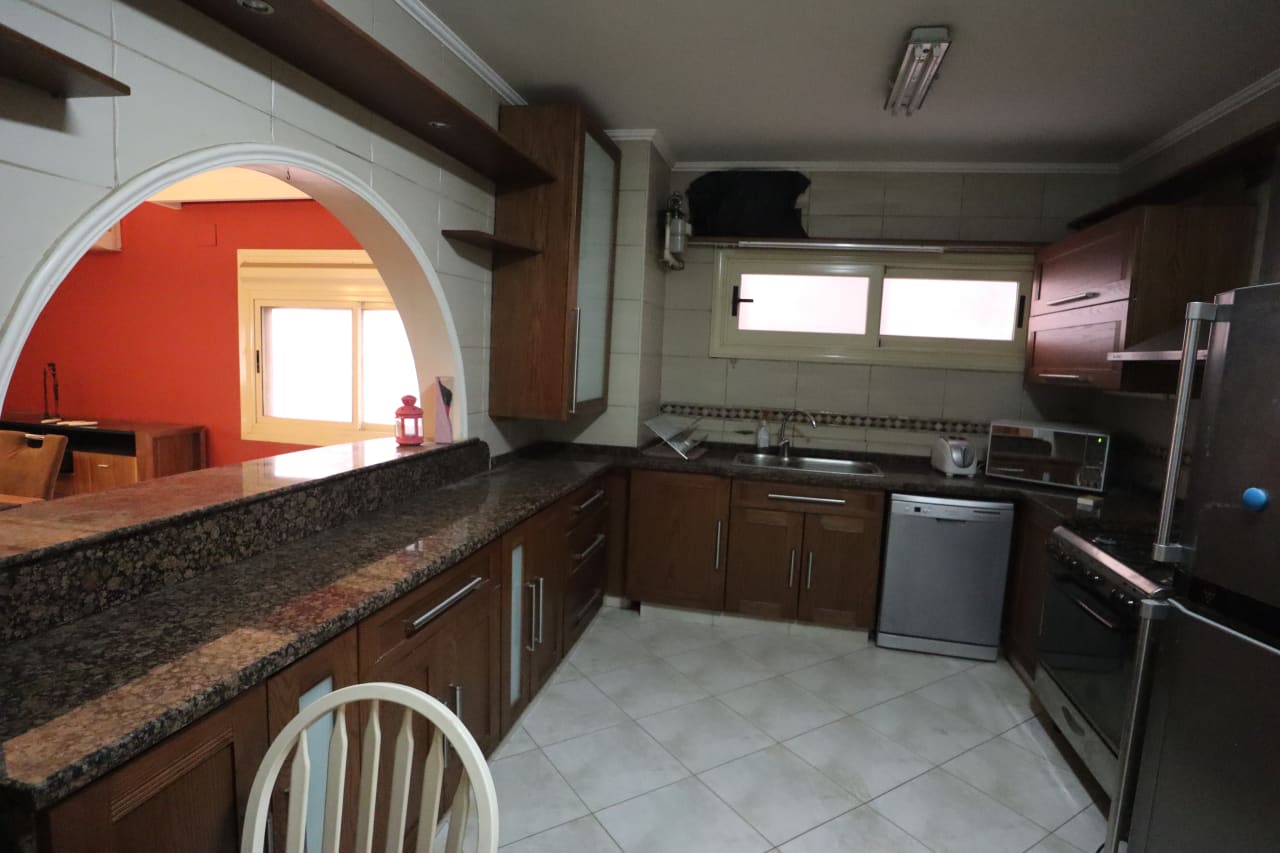 Chic & Stylish Ground Floor Apartment in Maadi Degla.