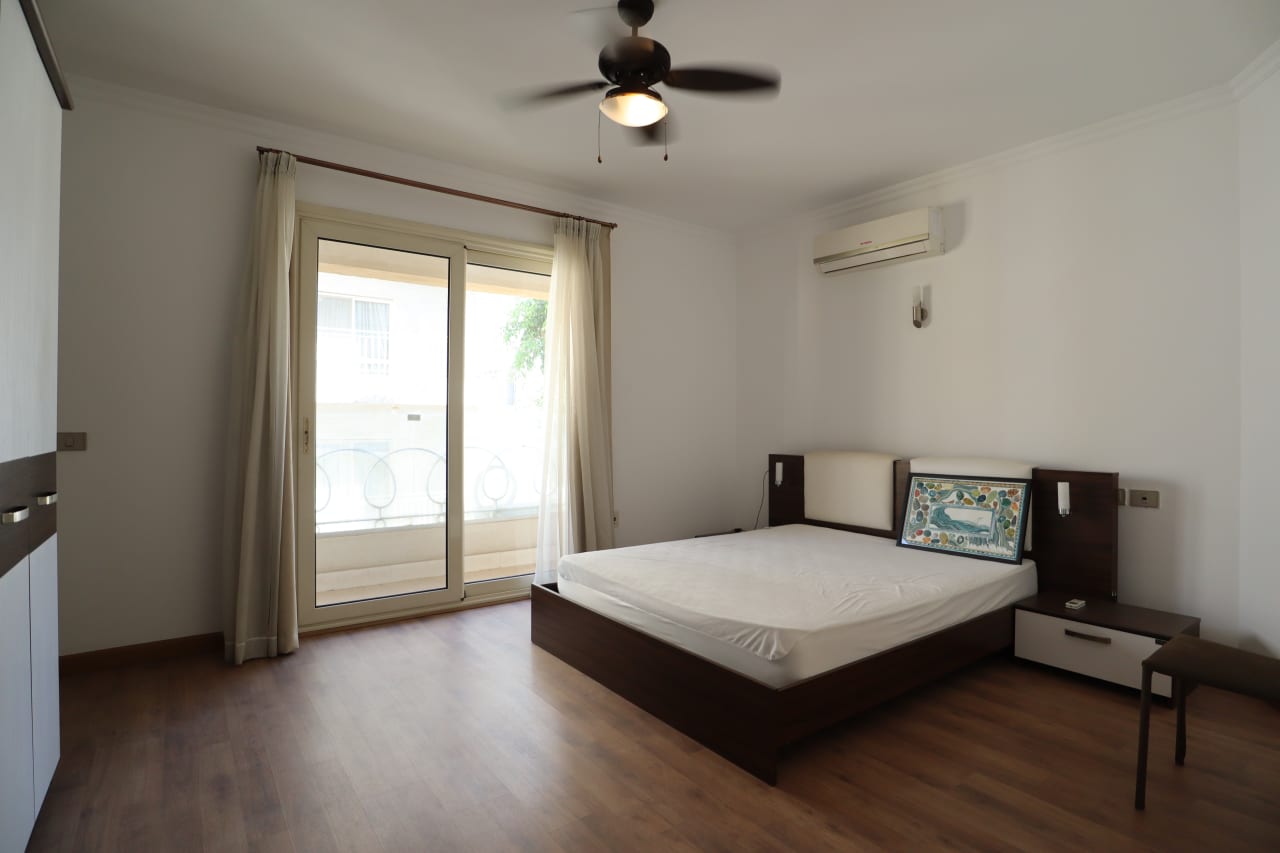 Stunning Penthouse With Prime Views In Maadi Sarayat.