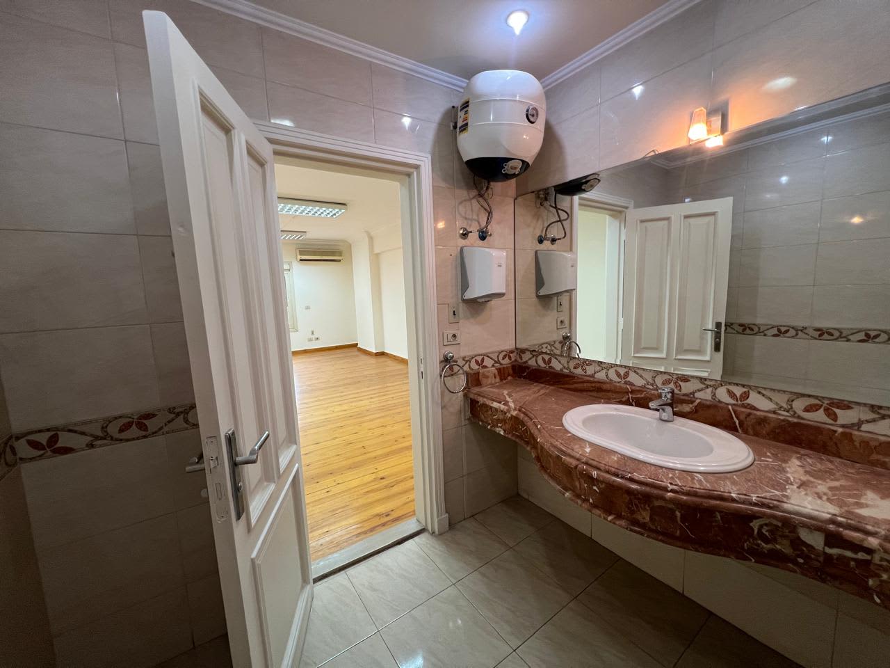 Administrative Office For Rent| 265m² |Sarayat El Maadi .