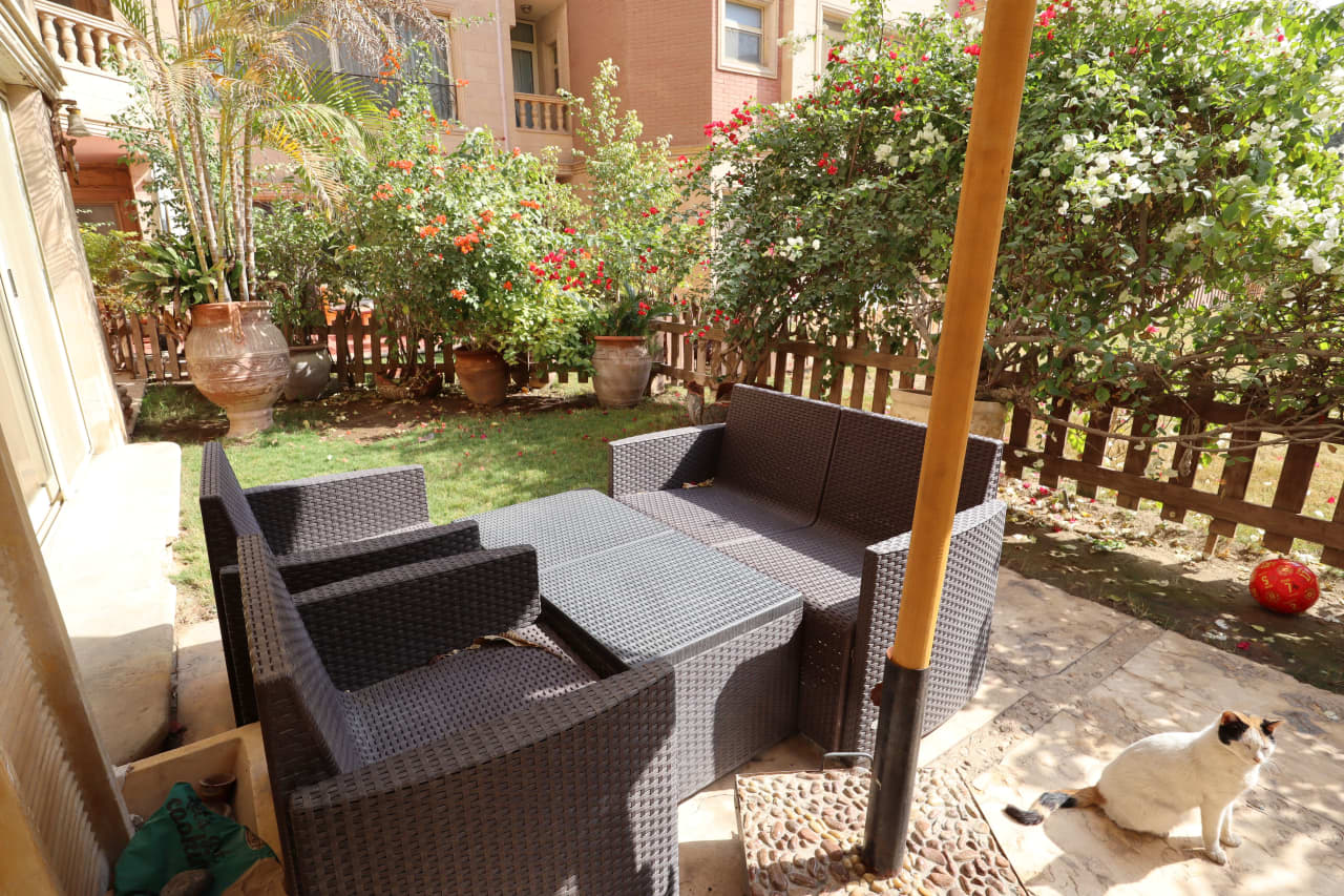 Stylish Ground Floor Furnished Apartment in Maadi Sarayat for Rent.