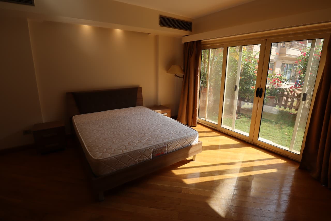 Stylish Ground Floor Furnished Apartment in Maadi Sarayat for Rent.