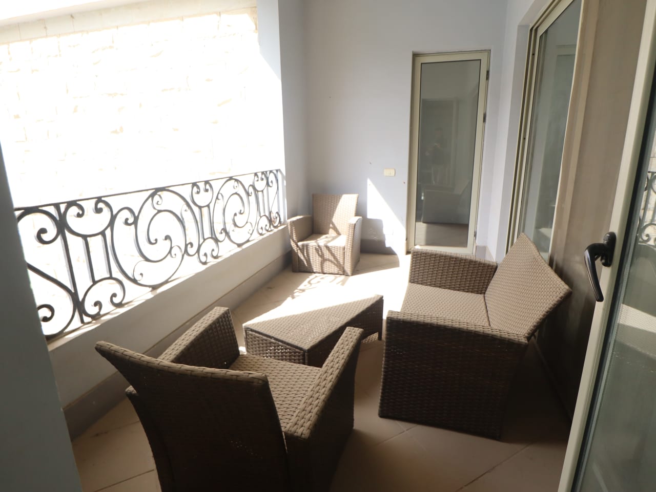 A Spacious Apartment With Shared Pool Access In Maadi Sarayat.