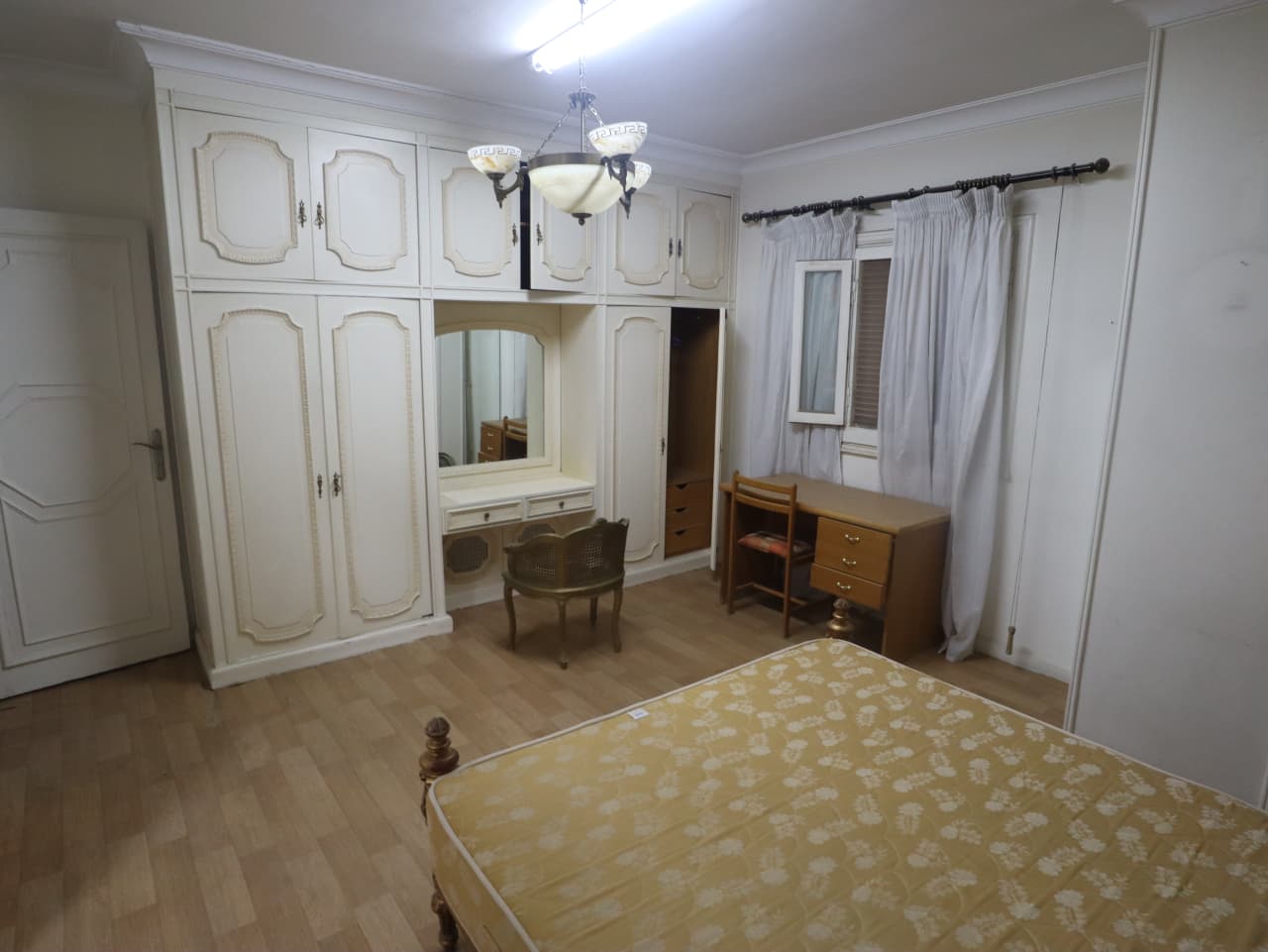 Cozy 3BR Apartment Bright & Spacious Living