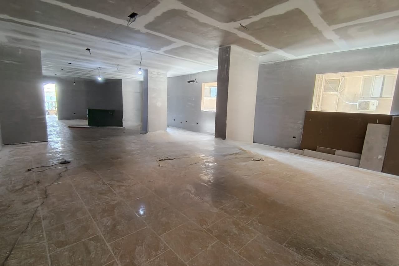 4 bedroom Office for rent in Zahraa El Maadi