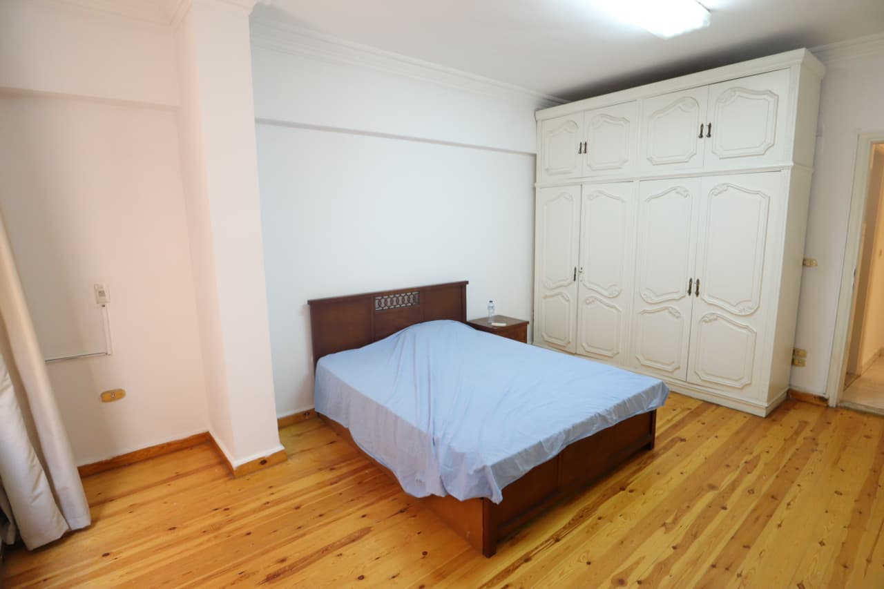 Bright 3BR Apartment in a Prime Location in Maadi