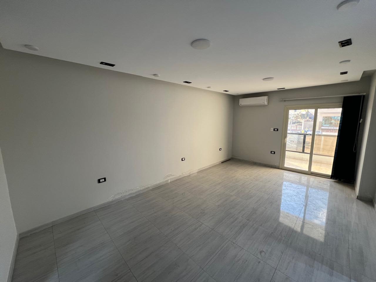 3 bedroom Office for rent in Zahraa El Maadi