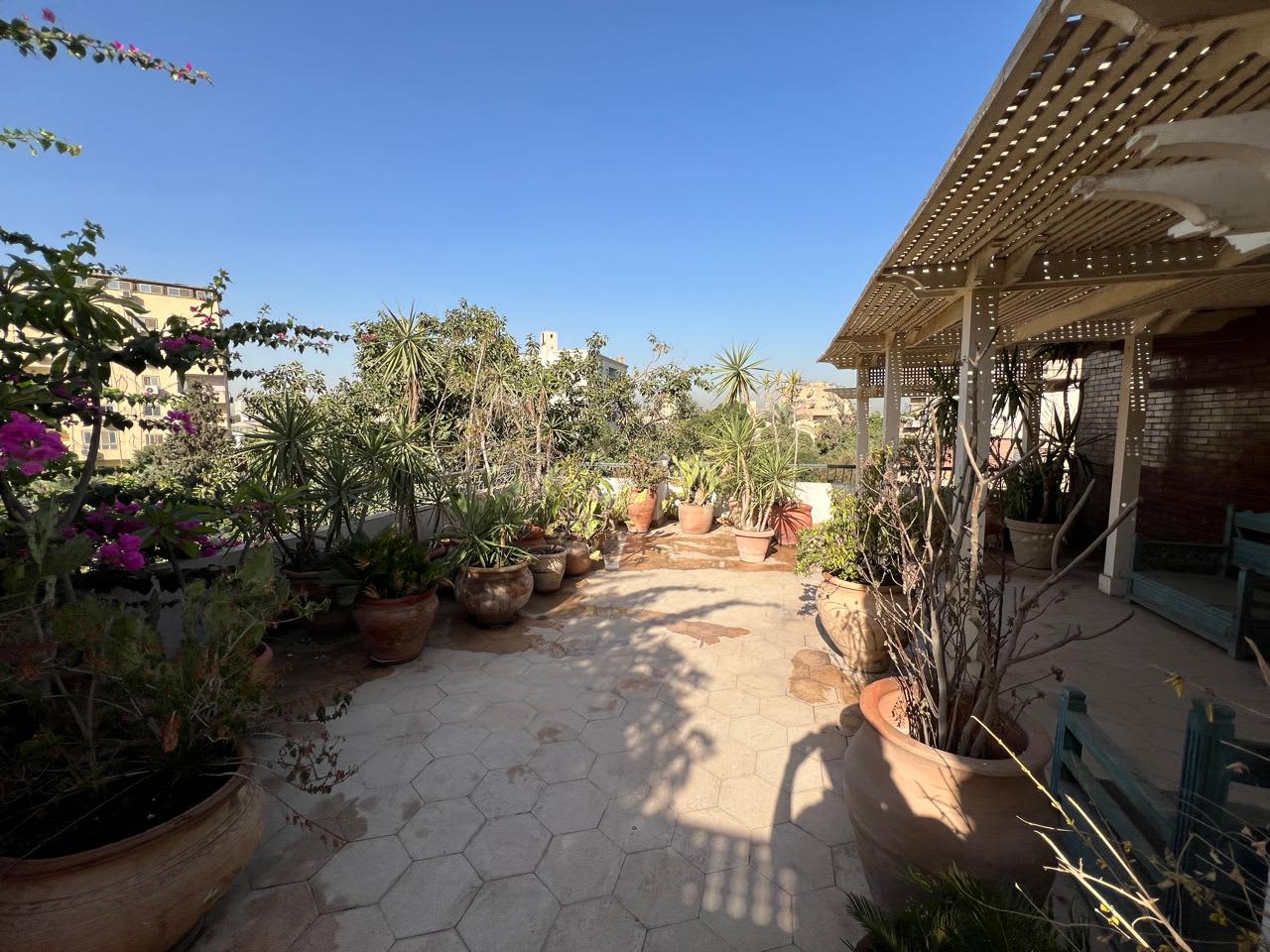 2 bedroom Penthouse for rent in Sarayat