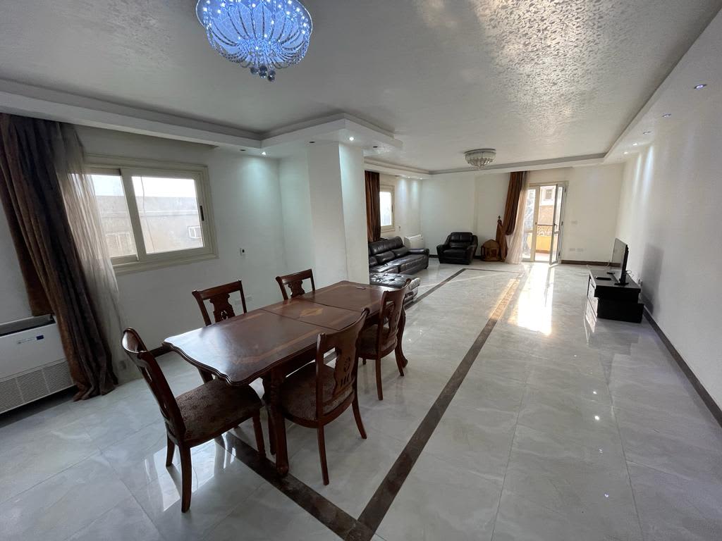 Modern Living In A Furnished Apartment In Maadi Sarayat.