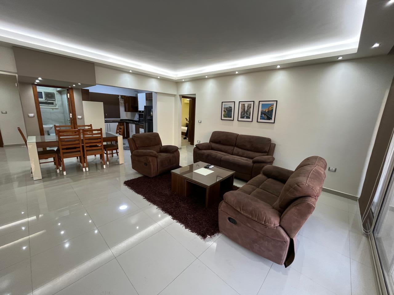 Bright 2BR Apartment in a Prime Location in Maadi