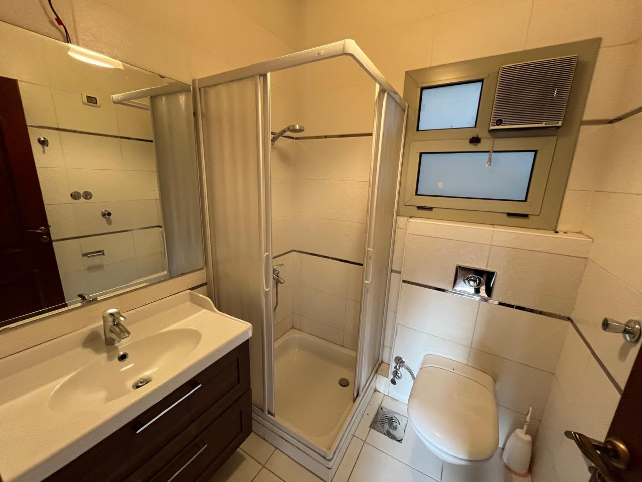 Stylish Apartment in Maadi with shared Garden, Pool & Gym access