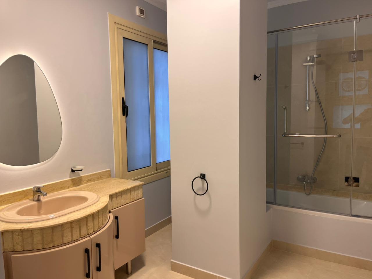 Luxury 4 Bedroom Apartment in Maadi Bright & Elegant
