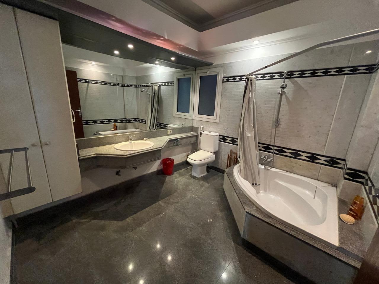 Fully Furnished Apartment Overlooking Garden In Maadi Sarayat