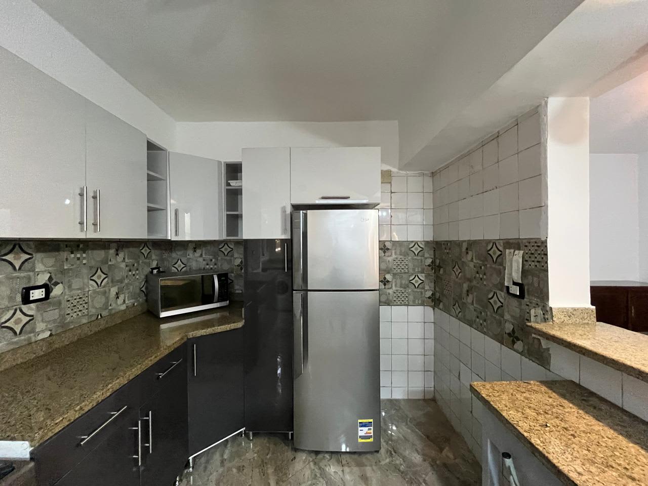 Apartment With180sqm Modern Gem in Prime Maadi Sarayat