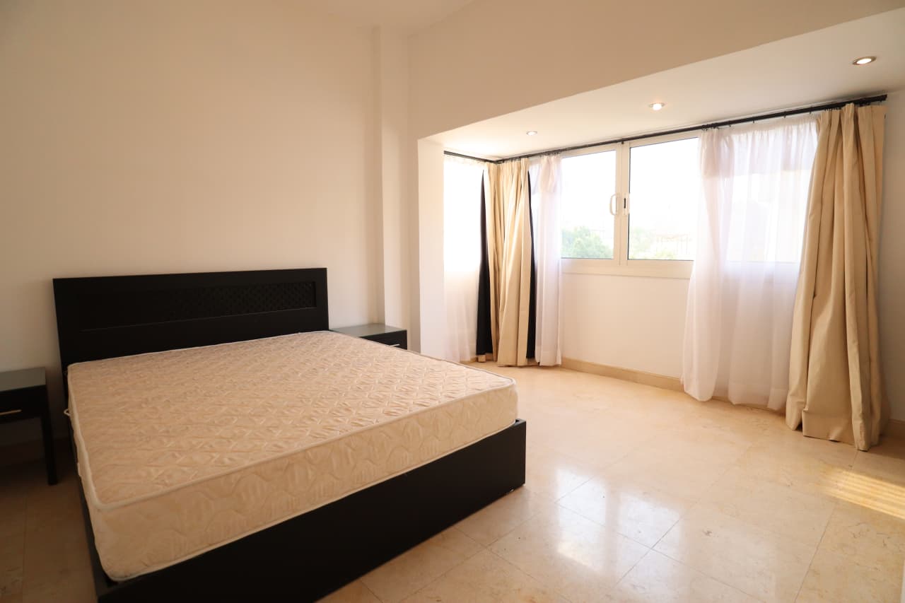 Stylish 3 Bedroom Apartment with Balcony in Maadi