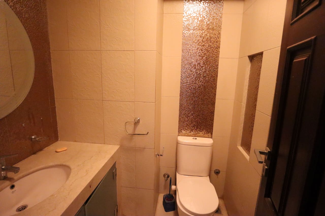 Quiet and Elegant Furnished Apartment In Sarayat El Maadi.