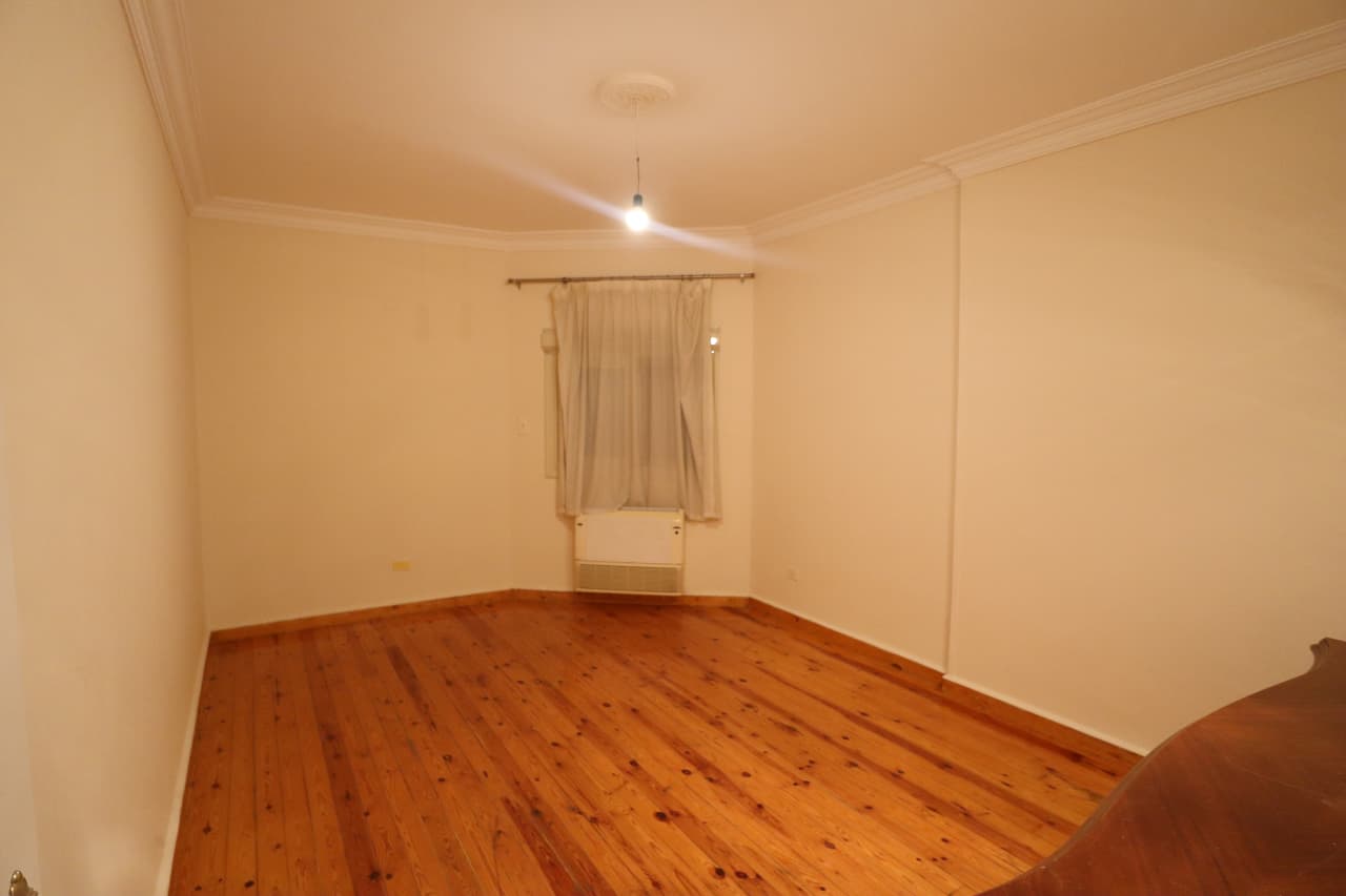Premium 3 bedrooms Semi-Furnished Flat in Maadi Degla