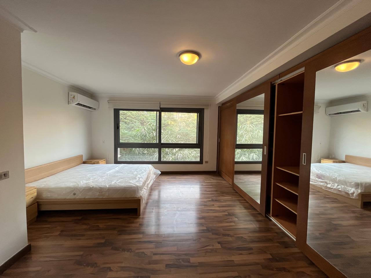 Spacious 5 BR Apartment in Maadi Apartment 300 sqm