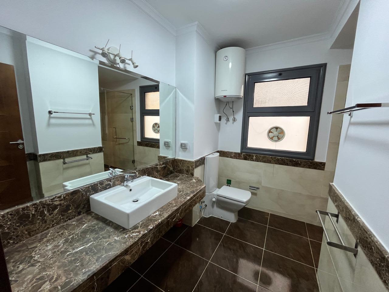 Spacious 5 BR Apartment in Maadi Apartment 300 sqm