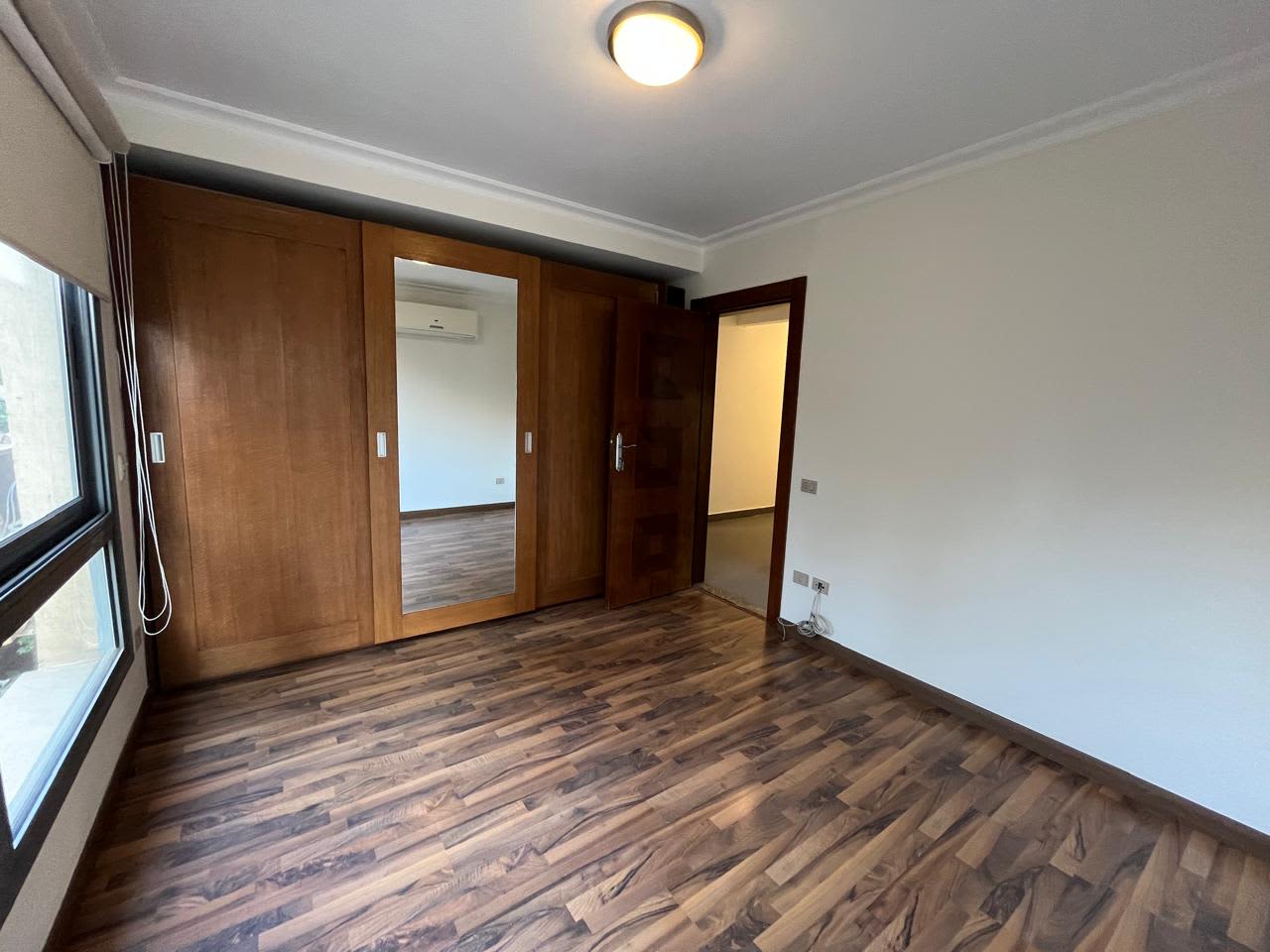 Spacious 5 BR Apartment in Maadi Apartment 300 sqm