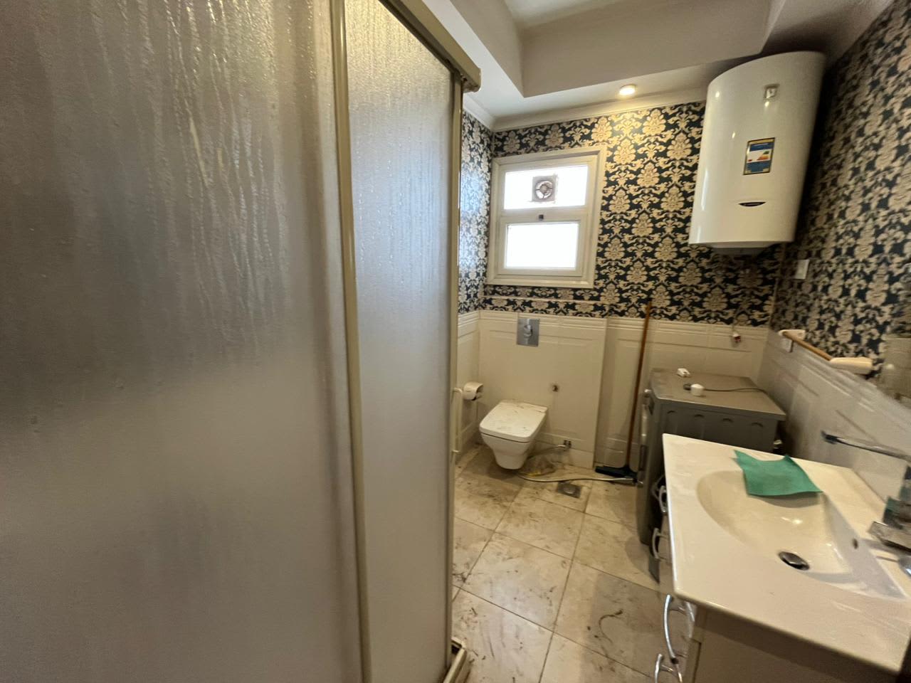 Specious Apartment With Overlooking Sea In Zamalek.