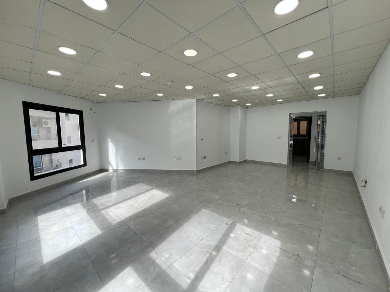 4 bedroom Office for rent in Zahraa El Maadi