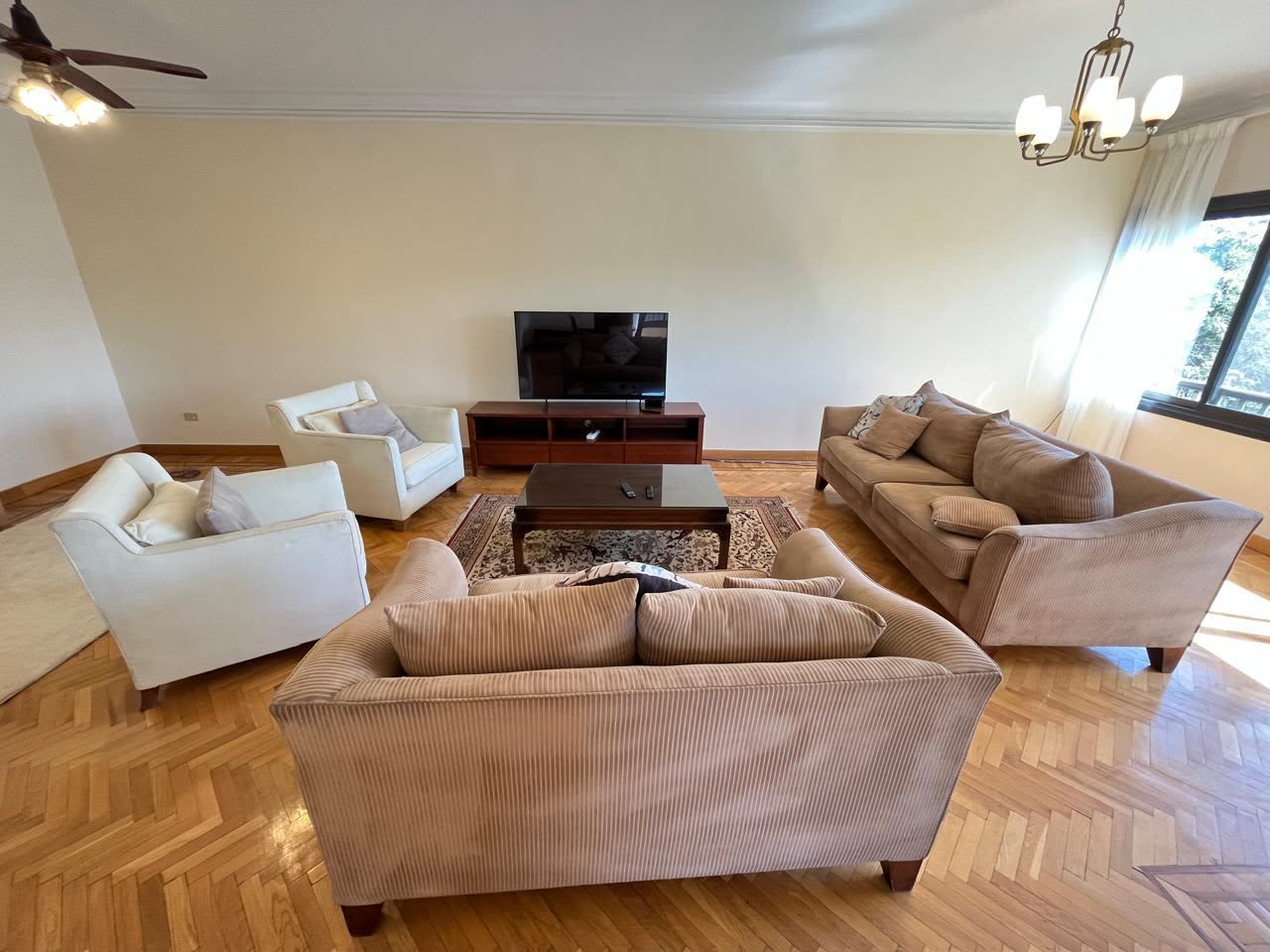 3 bedroom Apartment for rent in Degla