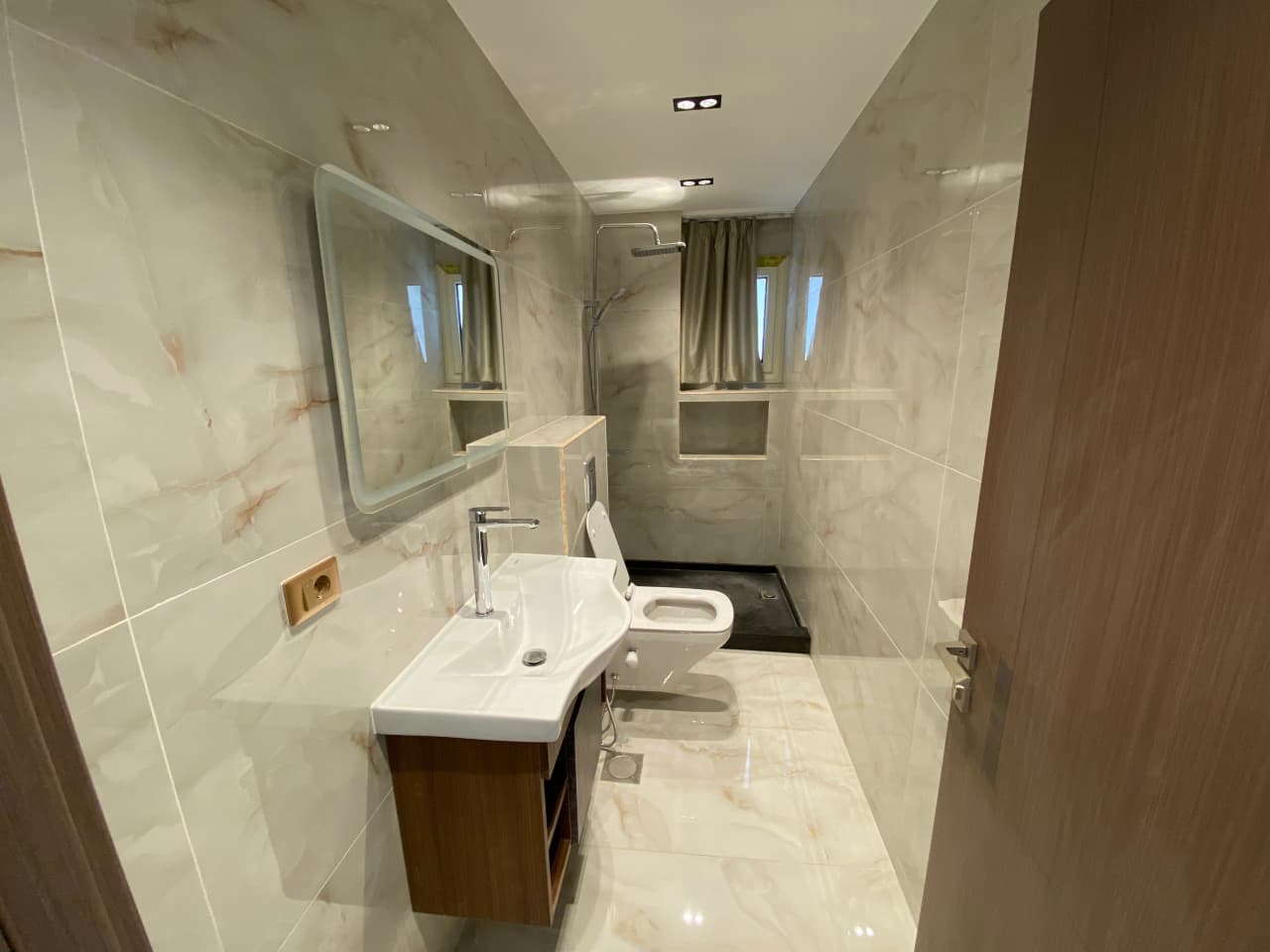 Apartment Modern Furnishing In Maadi Sarayat