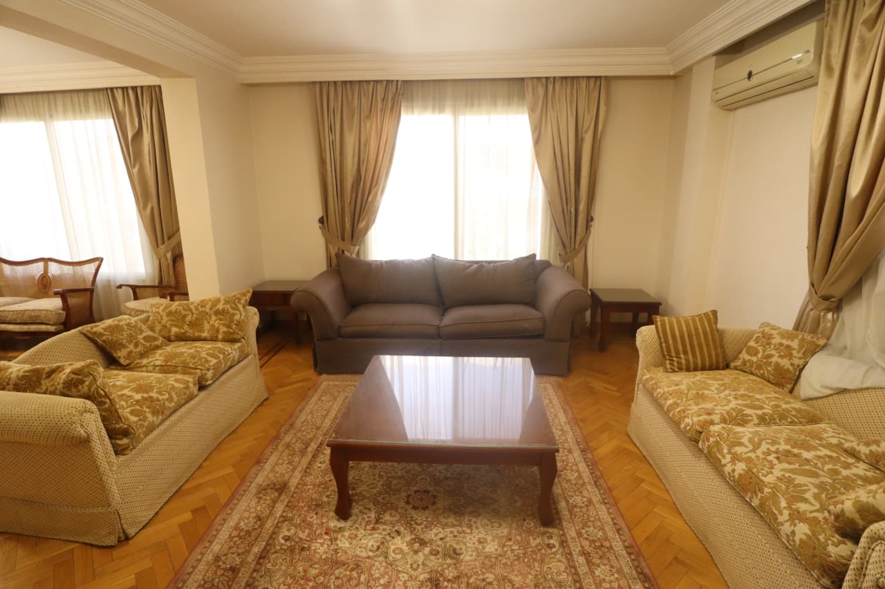 3 bedroom Apartment for rent in Sarayat
