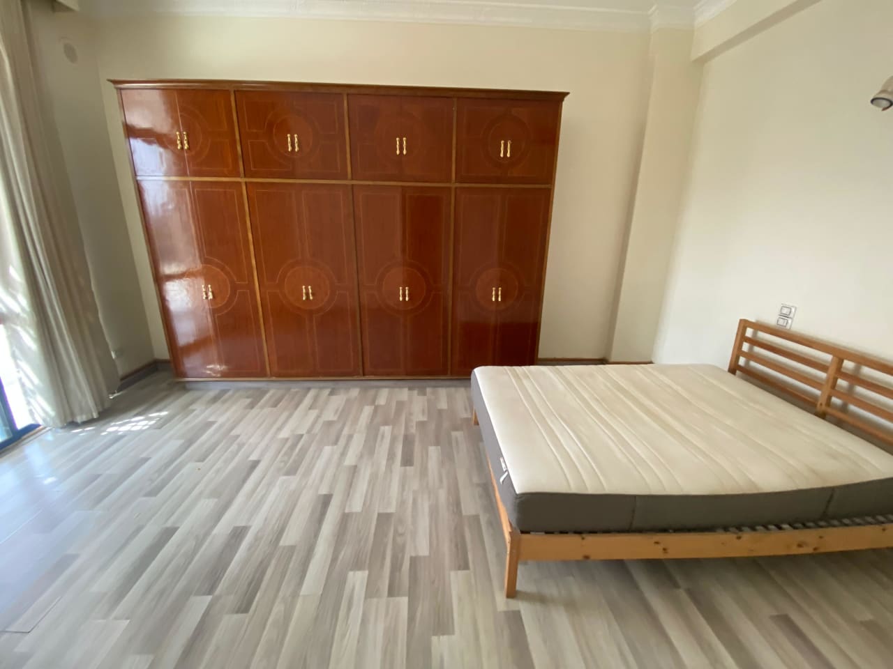 Spacious Semi-Furnished Penthouse in Maadi Sarayat