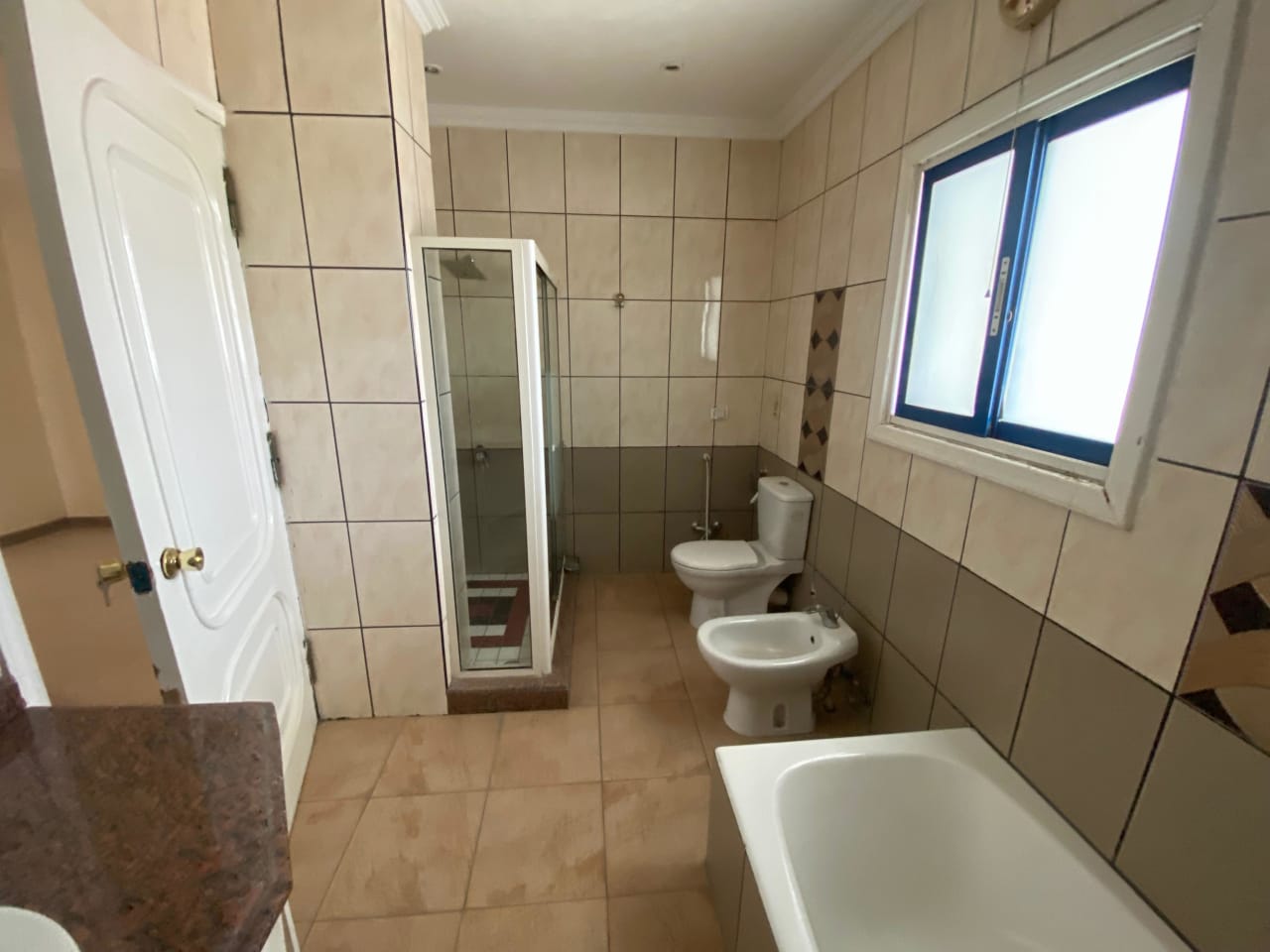 Spacious Semi-Furnished Penthouse in Maadi Sarayat