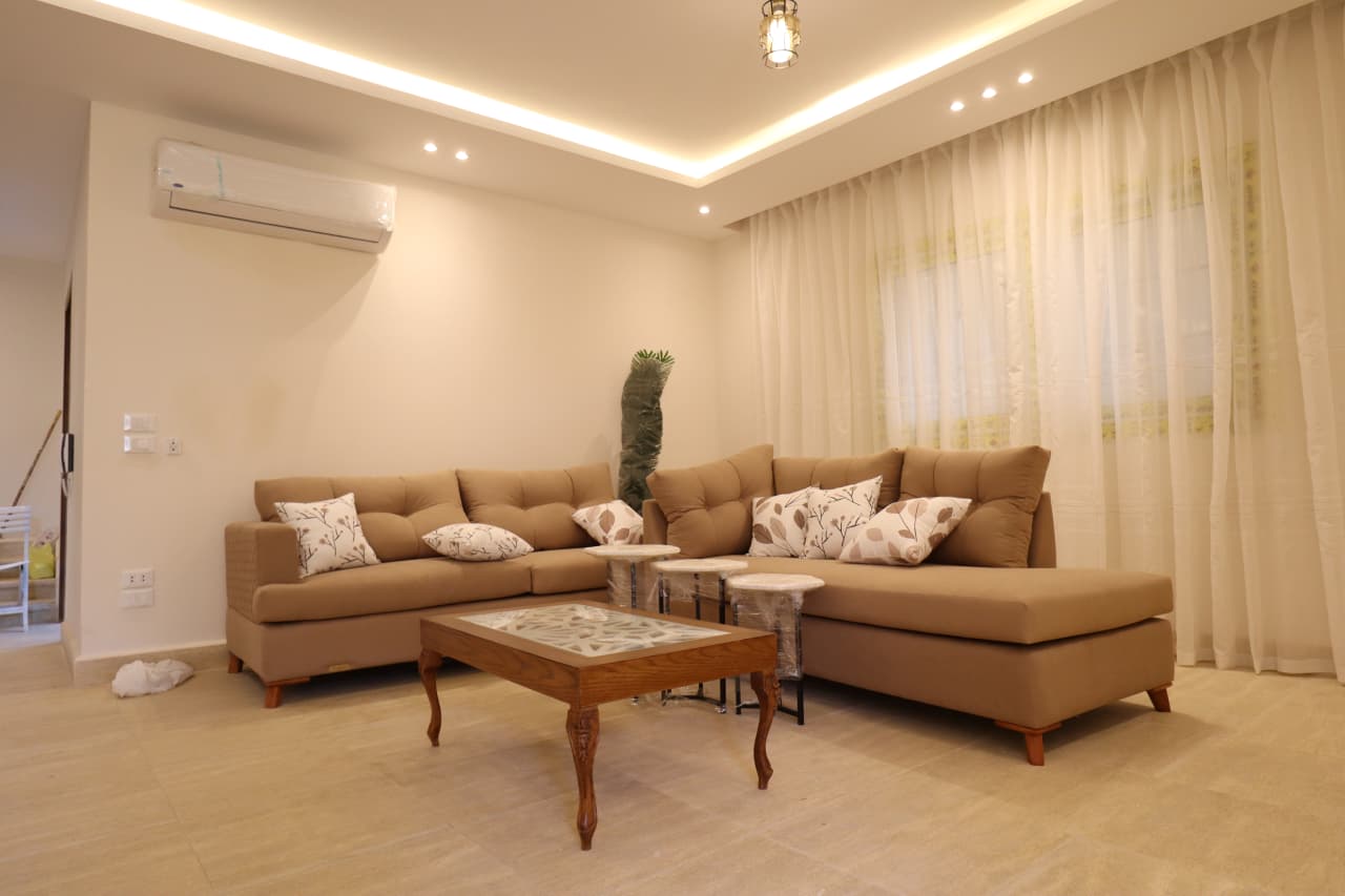 Refined Furnished Apartment For Rent In Maadi Degla.