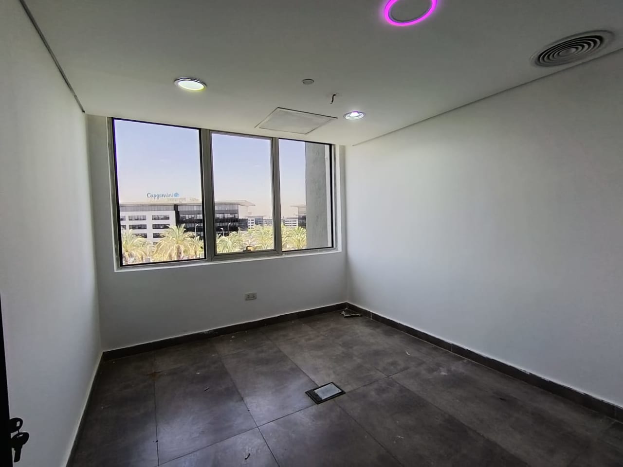 Fully Finished Administrative Office For Rent | 400m² | New Cairo.