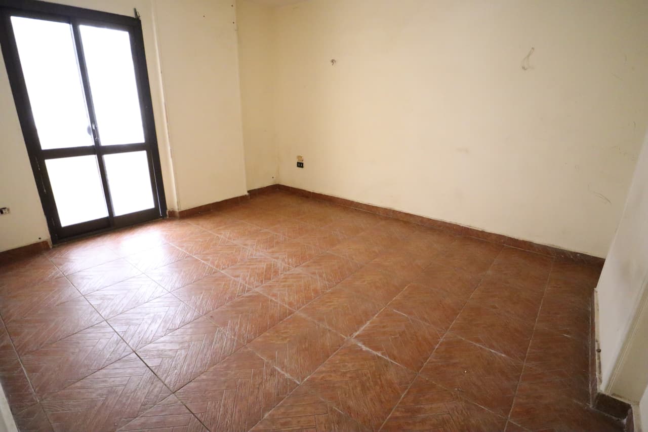 Quiet Unfurnished Apartment For Rent In Maadi Degla.